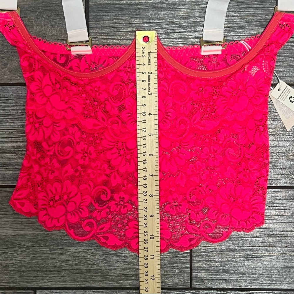 We Are HAH Free People Busta Move Hot Pink Lace Bustier Corset Size Medium Top - Picture 11 of 14